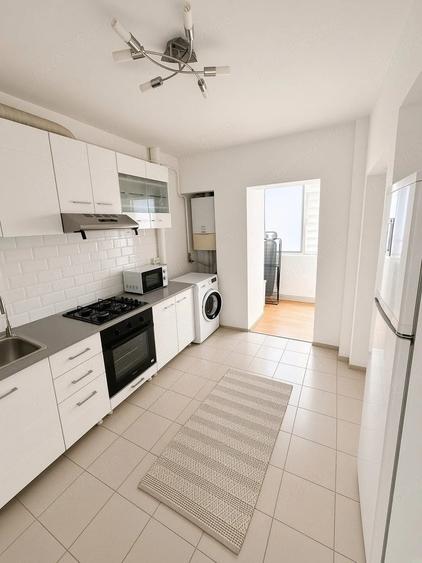 Apartament cu 2 camere decomandat în Ultracentral