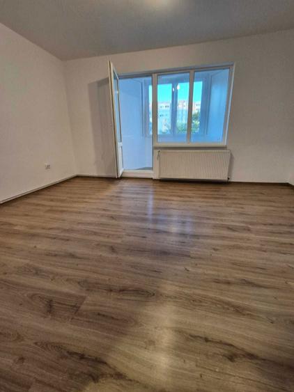 Garsonieră decomandată în 1848