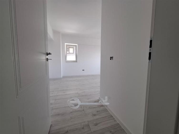Apartament cu 2 camere decomandat în Galata