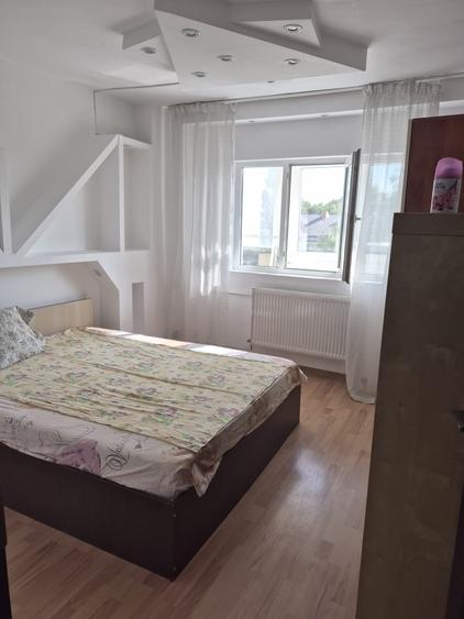 Apartament cu 3 camere decomandat în Brâncoveanu