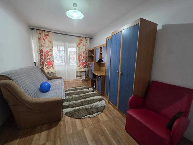 Apartament cu 2 camere decomandat, mobilat în Cug