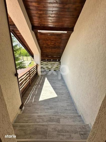 Casă cu 5 camere cu Teren 1438 Mp în Răzvad