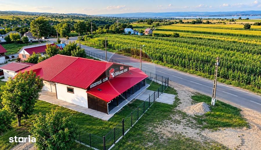 Spațiu comercial, de 400 mp, în Sascut