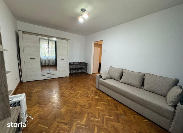 Apartament cu 2 camere în Podu Roș
