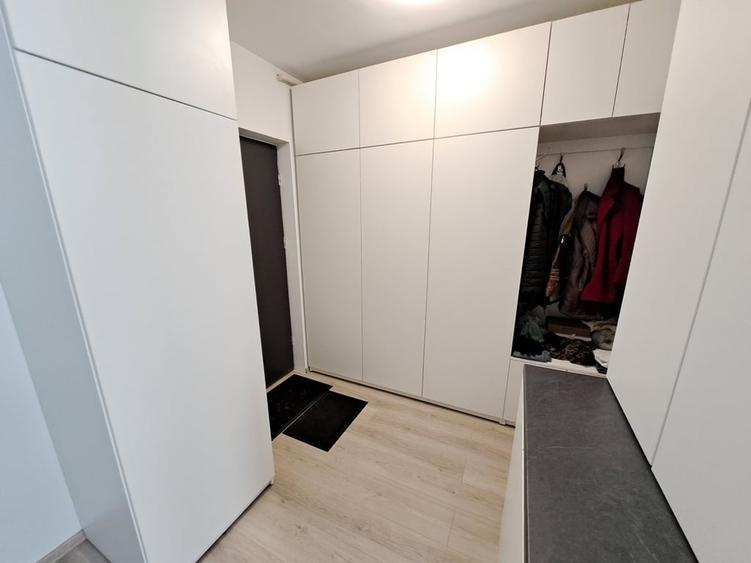 Garsonieră decomandată în Unirii