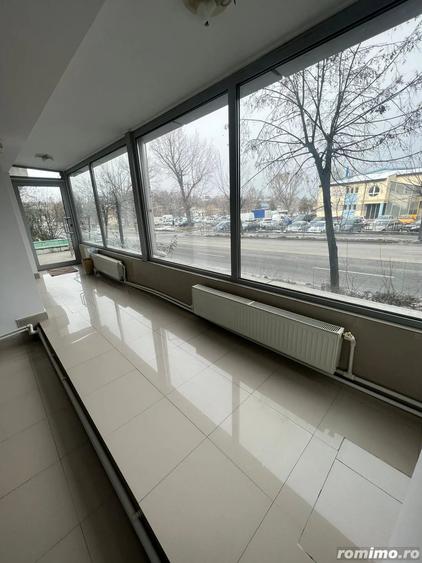 Apartament cu 3 camere decomandat în Vest