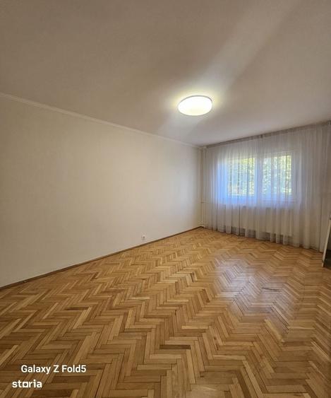 Apartament 3 camere complet renovat Decebal, Strada Doinei, Oradea - 13