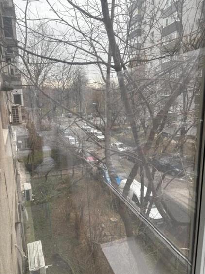 Garsonieră semidecomandată în Tineretului