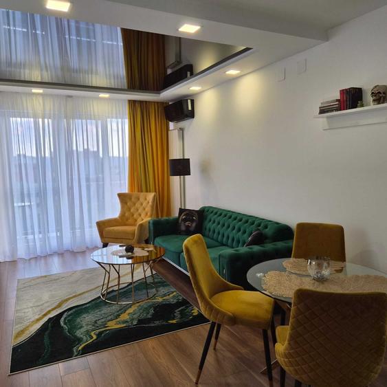Apartament cu 2 camere decomandat în Central