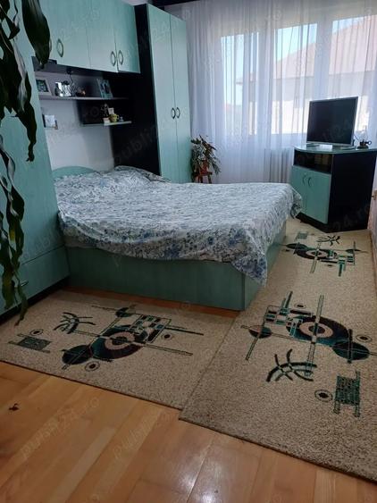 Apartament cu 2 camere decomandat în Caransebeș