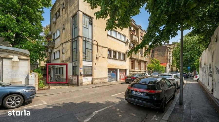 Apartament cu 2 camere decomandat în Universitate