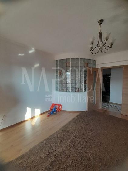 Apartament cu 3 camere decomandat în Baciu