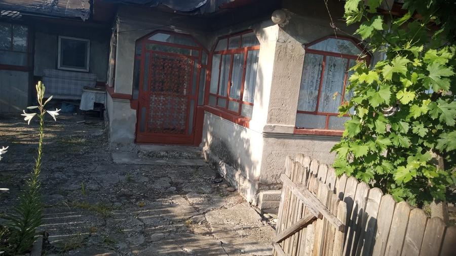 Casă cu 4 camere în Rachieri