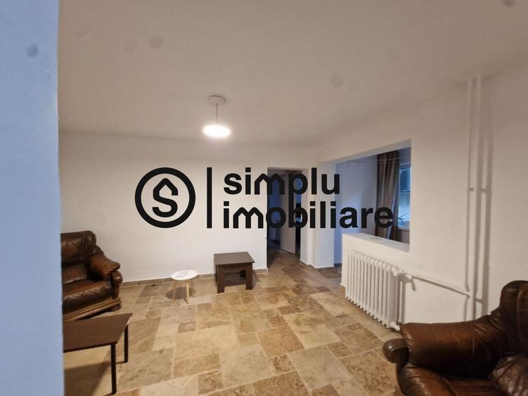 Apartament cu 3 camere semidecomandat în 1 Mai