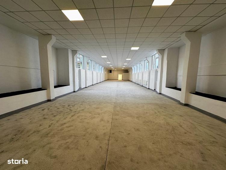 Spațiu comercial, de 310 mp, în Mârșa