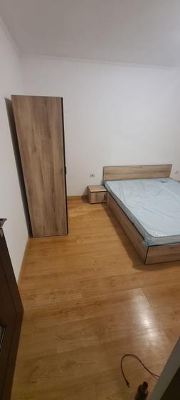 Apartament cu 2 camere decomandat în Vest