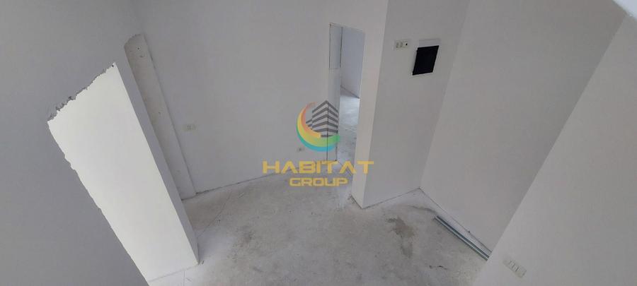 Casă individuală cu 4 camere cu Canalizare în Central