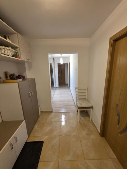 Apartament cu 3 camere decomandat în Copou