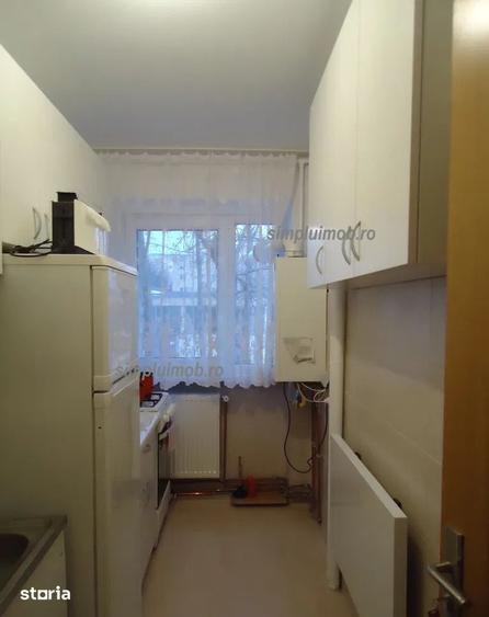 Apartament cu 2 camere semidecomandat, mobilat în Berceni — fotografia 3