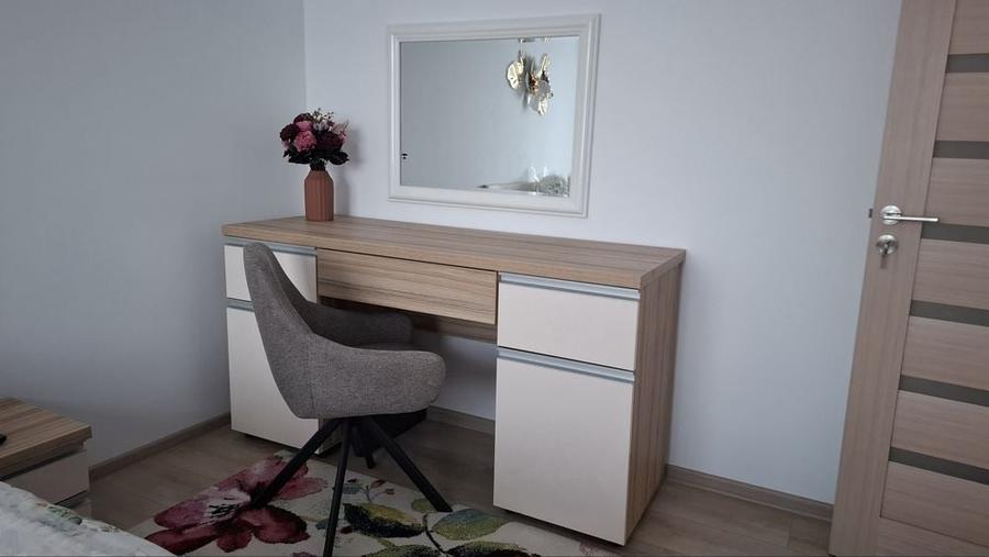 Apartament cu 2 camere decomandat în Trivale