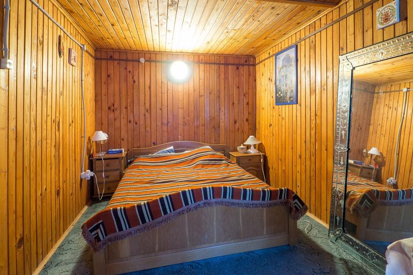 Casă individuală cu 5 camere cu Teren 850 Mp în Făgetu