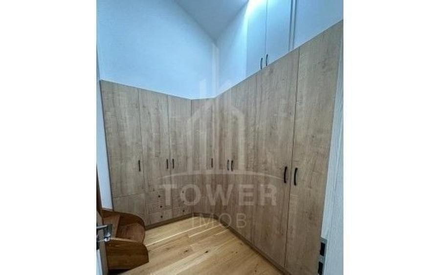 Apartament cu 4 camere în Central