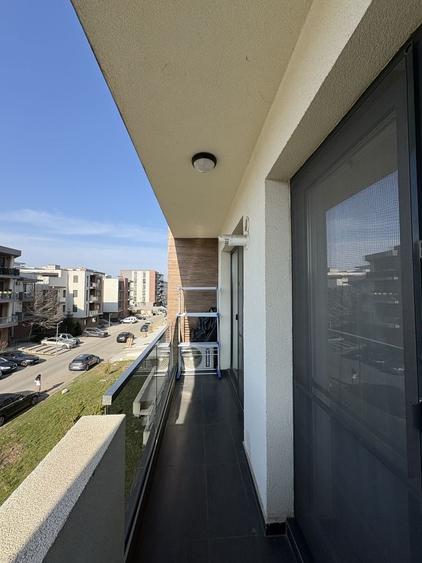 Apartament cu 2 camere semidecomandat, mobilat în Tomis Plus