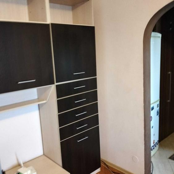Apartament cu 2 camere semidecomandat în Podu Roș
