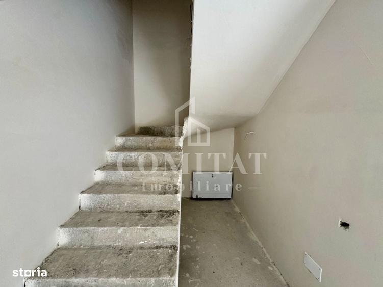 Casă cu 4 camere în Tăuți