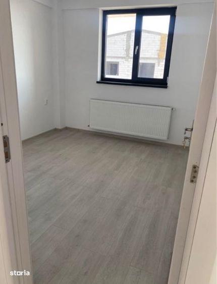 Apartament cu 3 camere în Robănești