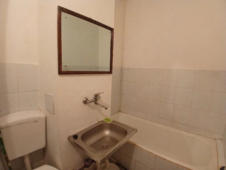 Garsonieră decomandată în Calea Moldovei