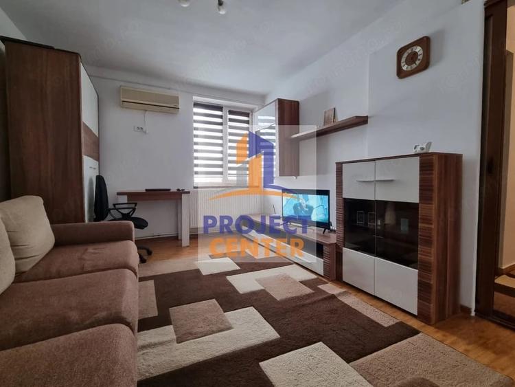 Apartament cu 2 camere semidecomandat în Ultracentral