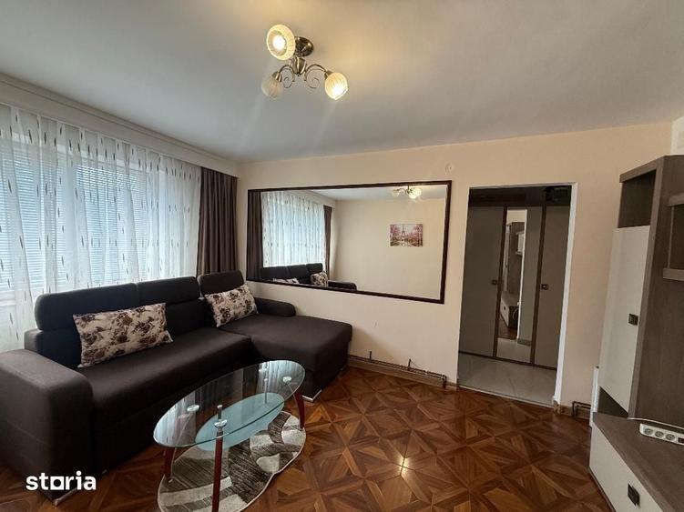 Apartament cu 2 camere în Cetate