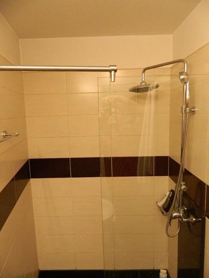 Apartament cu 4 camere decomandat, mobilat în Pache Protopopescu