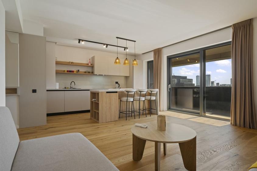 Apartament cu 3 camere decomandat, mobilat în Aviației