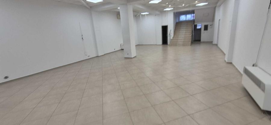 Spațiu comercial, de 190 mp, în Ultracentral