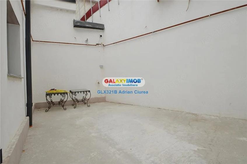Spațiu comercial, de 150 mp, în Mărășești