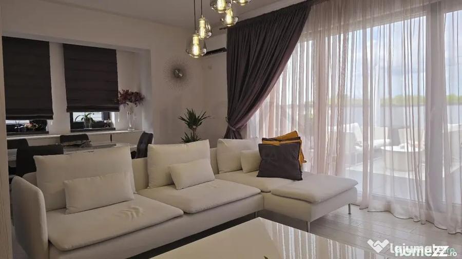 Apartament cu 2 camere semidecomandat, mobilat în Central
