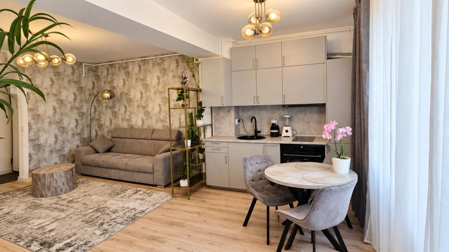 Apartament cu 2 camere semidecomandat, mobilat în Pipera