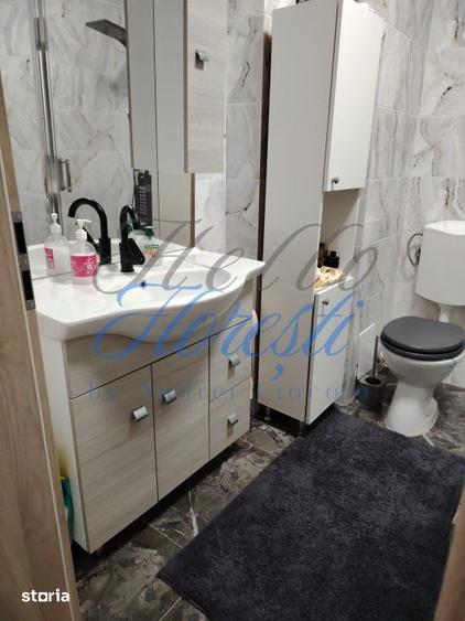 Apartament cu 3 camere decomandat, mobilat în Florești — fotografia 3