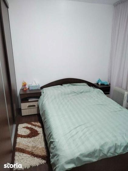 Apartament cu 2 camere decomandat în Sărari