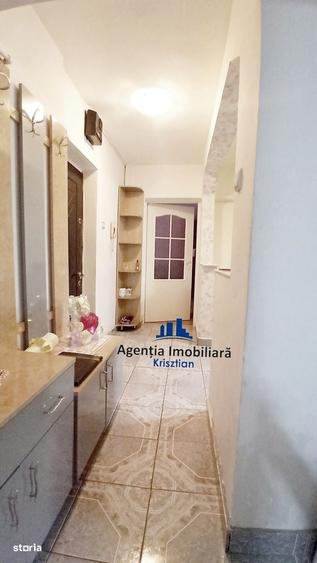 Apartament cu 2 camere decomandat în Micro 16