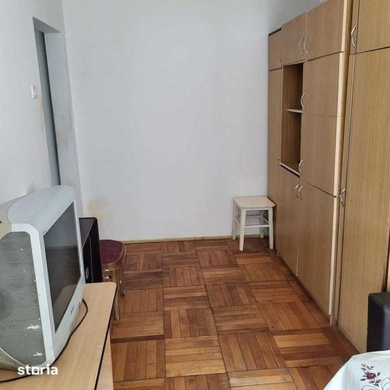 Garsonieră decomandată în Șega