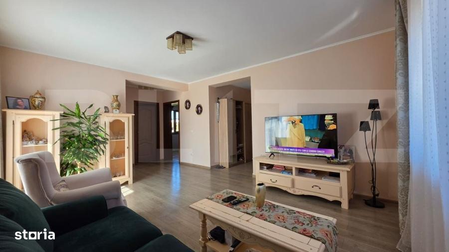 Apartament cu 3 camere în Girocului