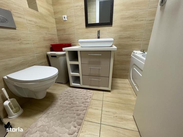 Apartament cu 3 camere în Berceni