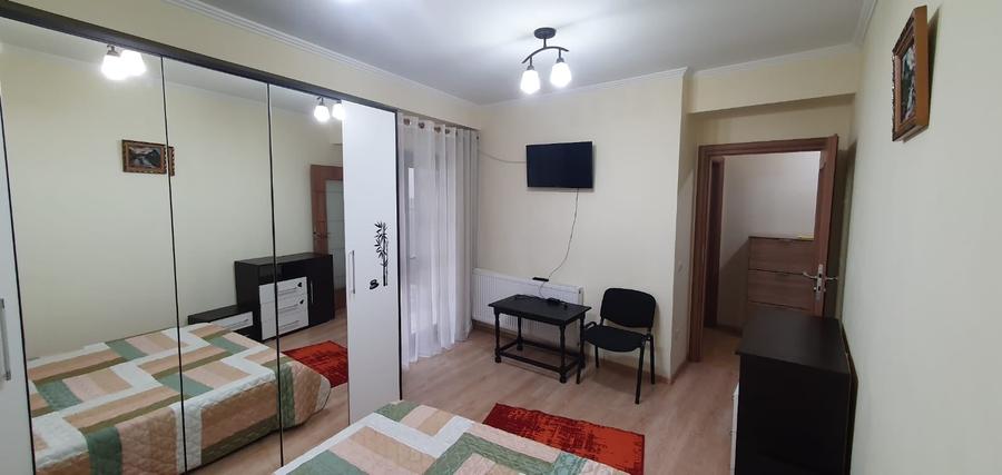 Garsonieră decomandată, mobilată în Central