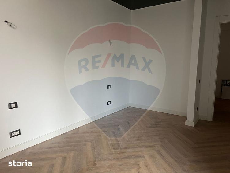 Apartament cu 2 camere în Central — fotografia 3