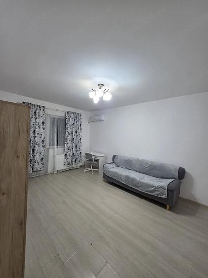 Apartament cu 2 camere decomandat în Dobroești