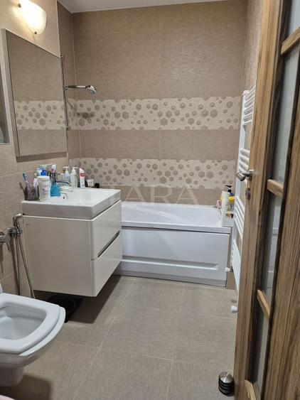 Apartament cu 4 camere decomandat, mobilat în Mănăștur