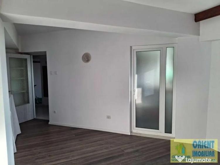 Garsonieră decomandată în Tomis I